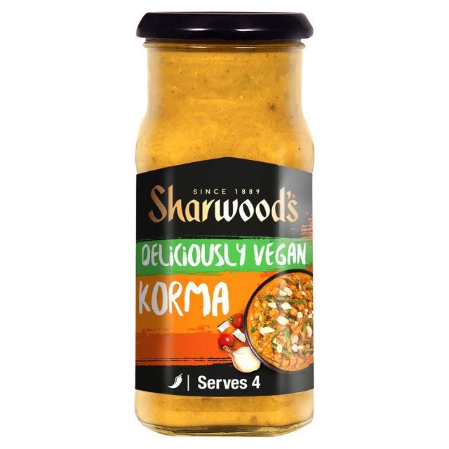 Sharwood's Vegan Korma Cooking Sauce   420g