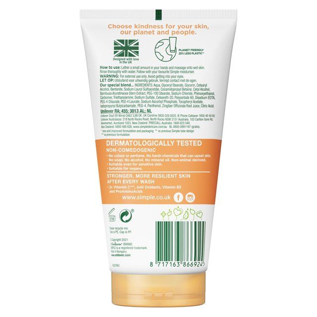 Simple Protect 'N' Glow Express Glow Clay Polish Cleanser   150ml