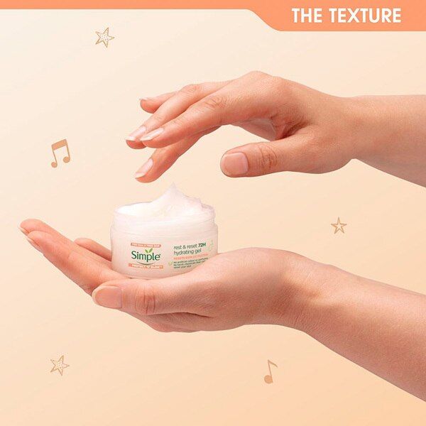 Simple Protect 'N' Glow Rest &amp;amp; Reset 72h Hydrating Gel 50ml