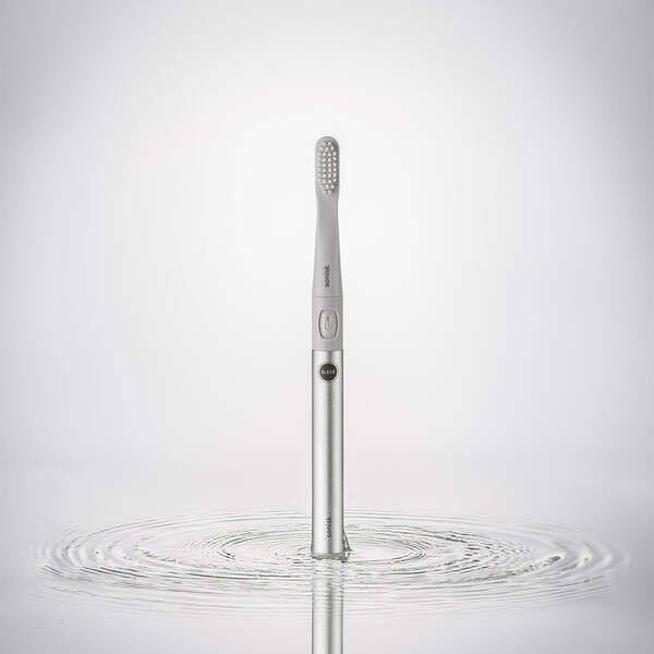 Sonisk Sleek Battery Toothbrush - Matte Black Metallic Silver